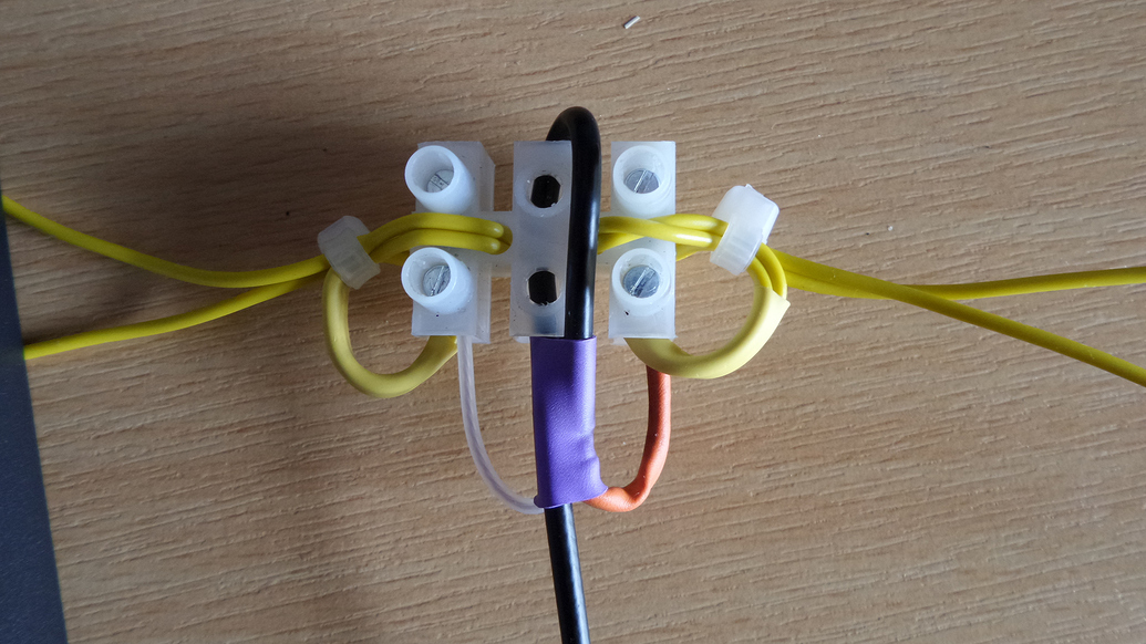 Wire dipoles knots in wire? Antennas SOTA Reflector