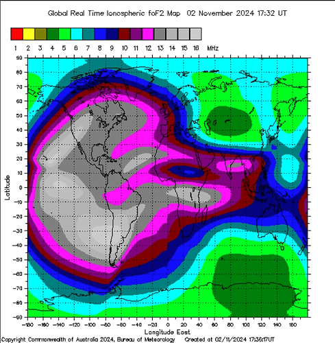 This is what the f0f2 map was looking like when I got back home. The gray areas indicating strong propagation were right over the atlantic at sunrise, exactly what we needed :-)