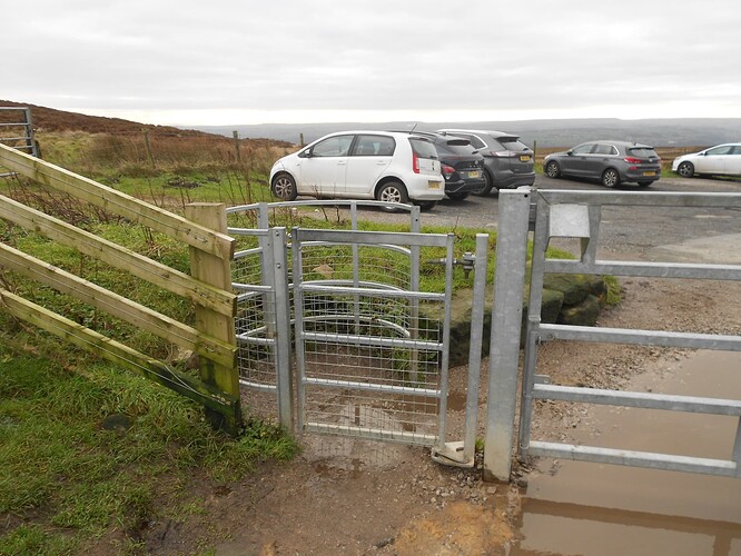 NP28 Rombalds Moor VHF-HF,24-12-25 (3)