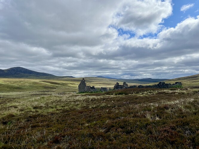 Lodge ruins