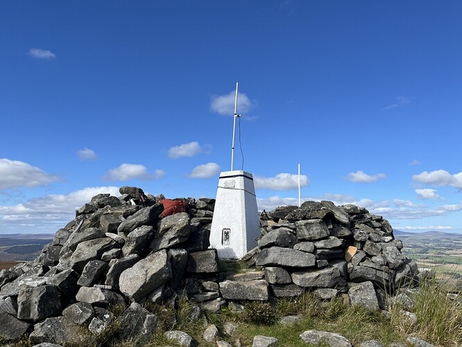 Tosson Hill G/SB-007 VHF/UHF