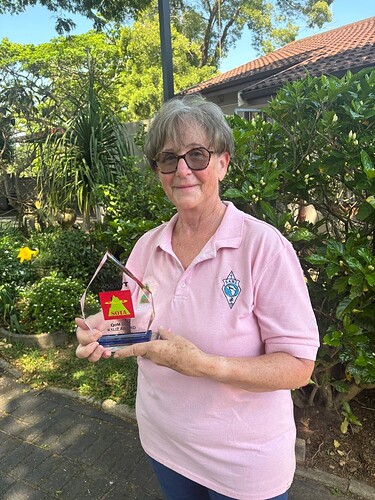 893b3571-7e6a-4adf-9c44-b02925050504