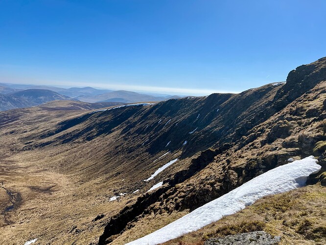 Steep sides to the north of the summit