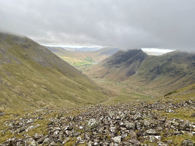 Looking north-west-ish between Kirk Fell and Pillar