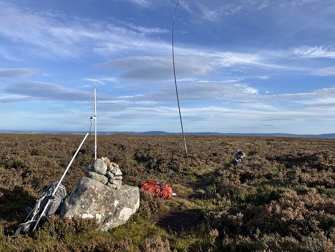 GM/ES-070 Hill of Fare both stations