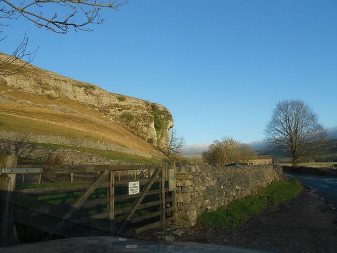 NP8 Gt Whernside VHF,26-12-25 (5)