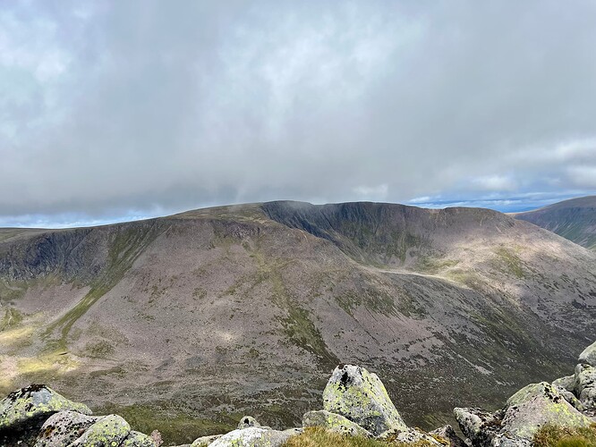 GM/ES-002 above the Coire Bhrochain