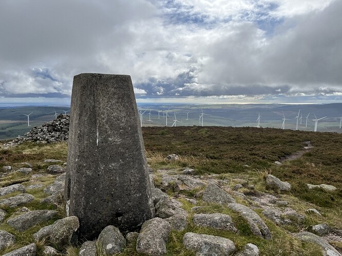 Kerloch GM/ES-059 trig and wind farm
