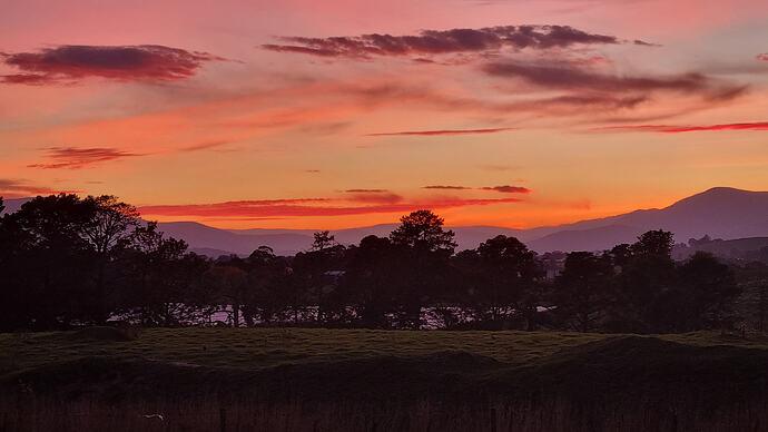 Sunrise over the Yarra Valley