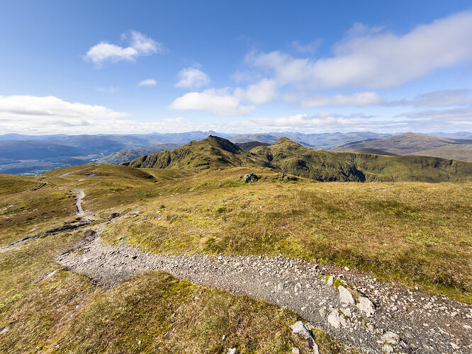 Looking towards the tops on the Tarmachan Ridge