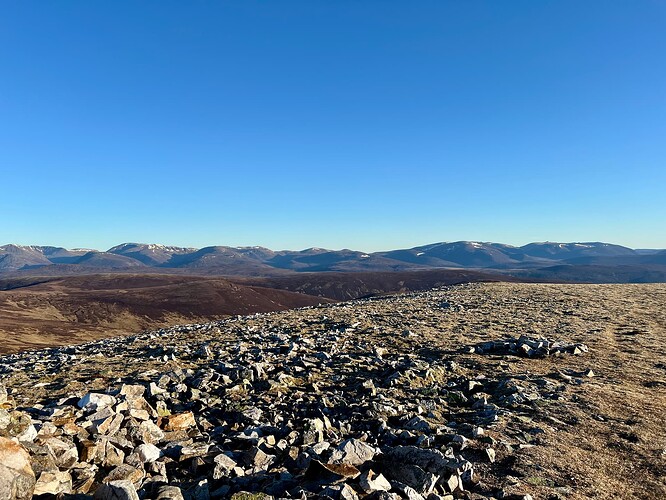 High peaks to the north