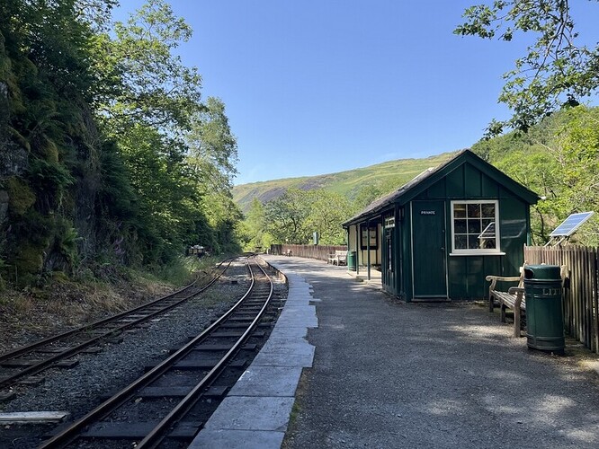 Nant Gwernol Station