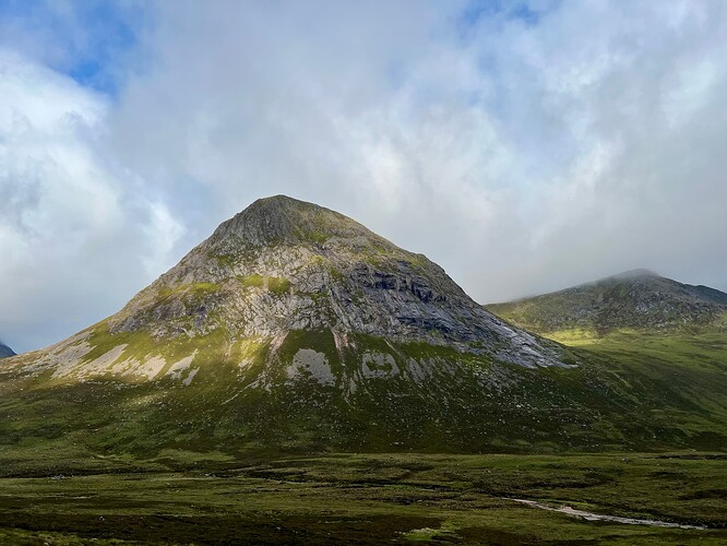 Bod an Deamhain in the sun