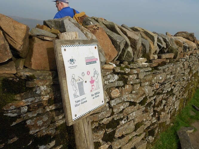 NP4 WHERNSIDE on 2m-FM, 08-09-23 (11)