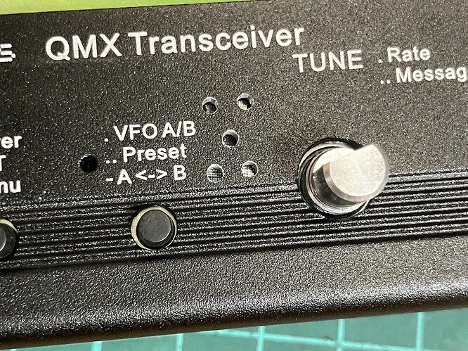5スピーカー用穴